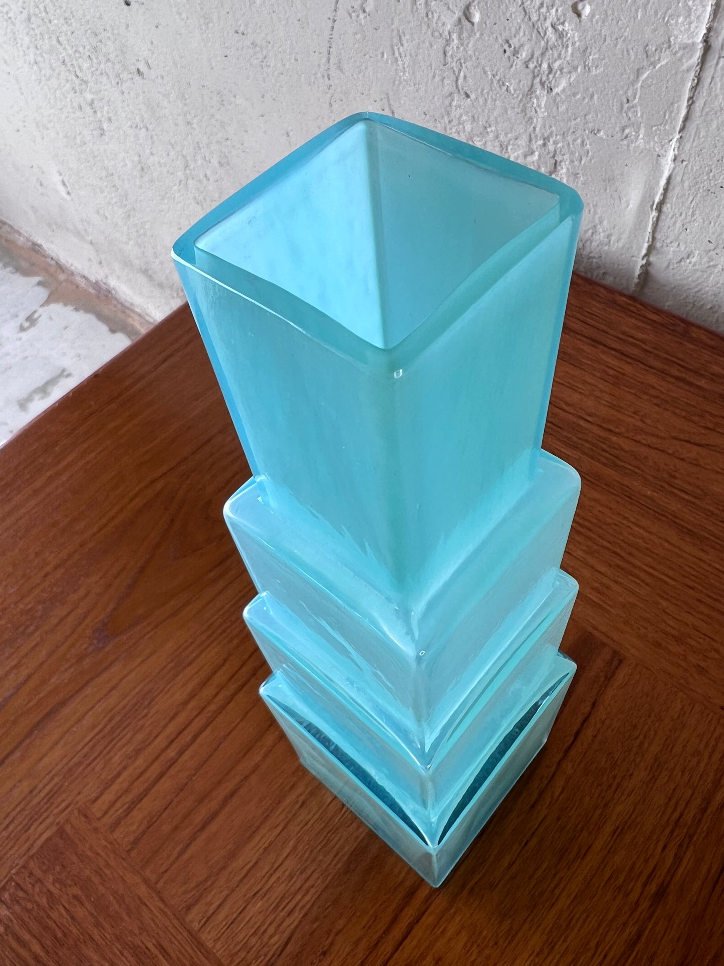 Kosta Boda Metropolis Glass Vase - Aquamarine