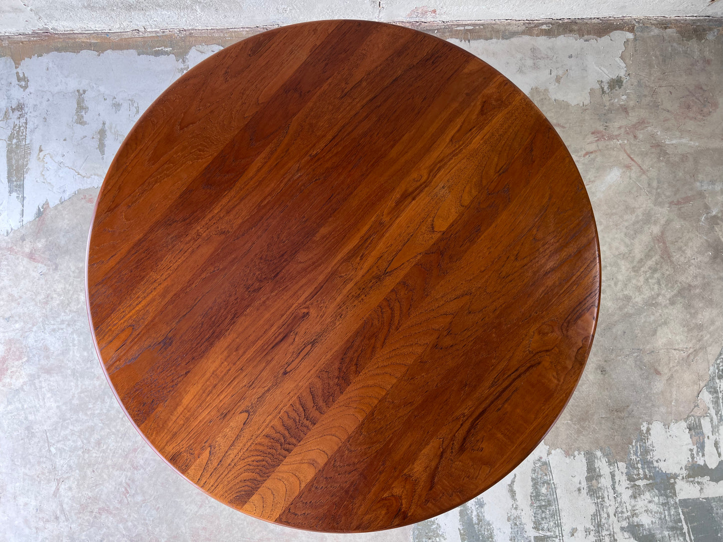 KD Designs 1960s Danish Modern Teak Round Coffee Table