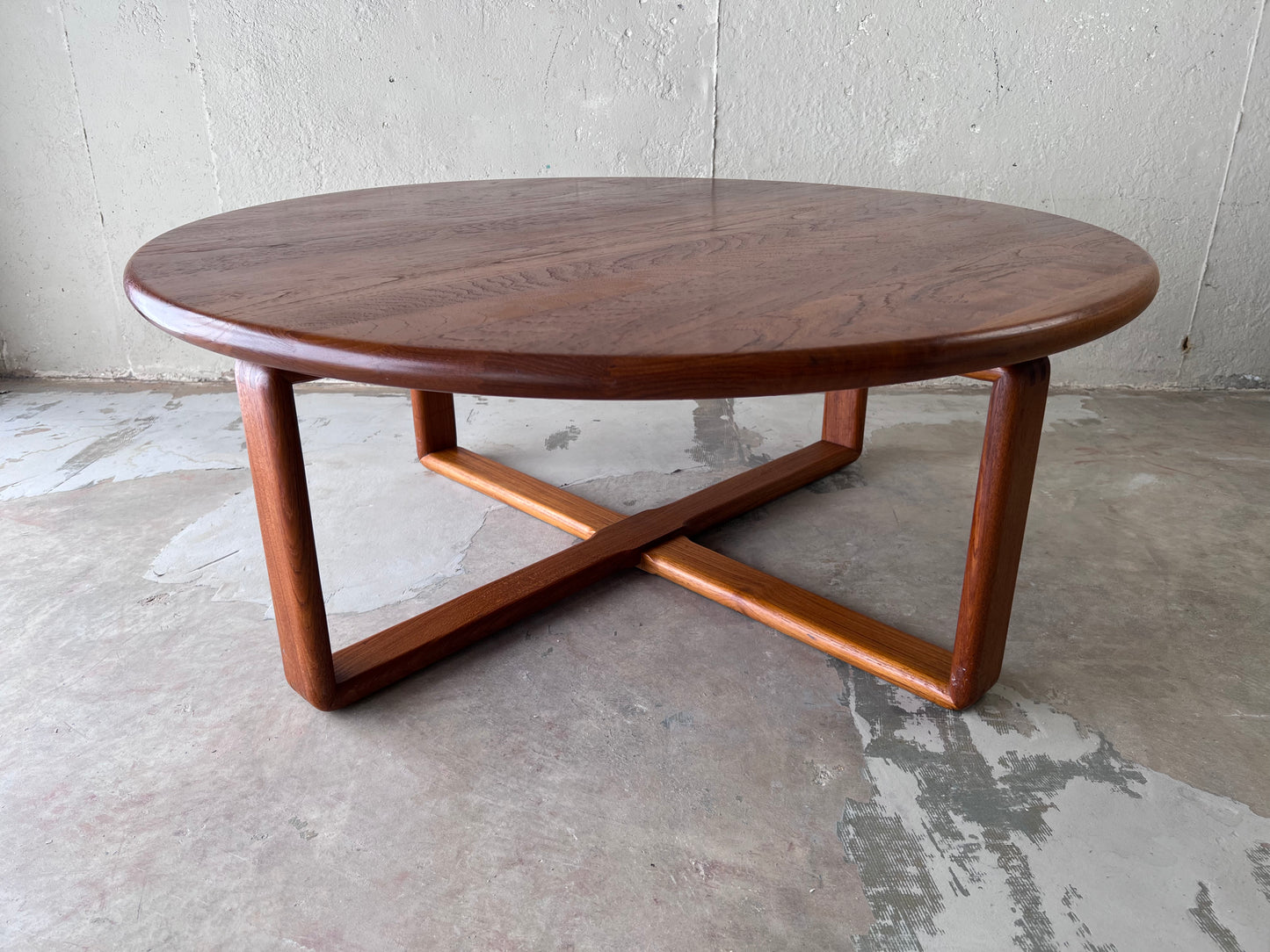 KD Designs 1960s Danish Modern Teak Round Coffee Table